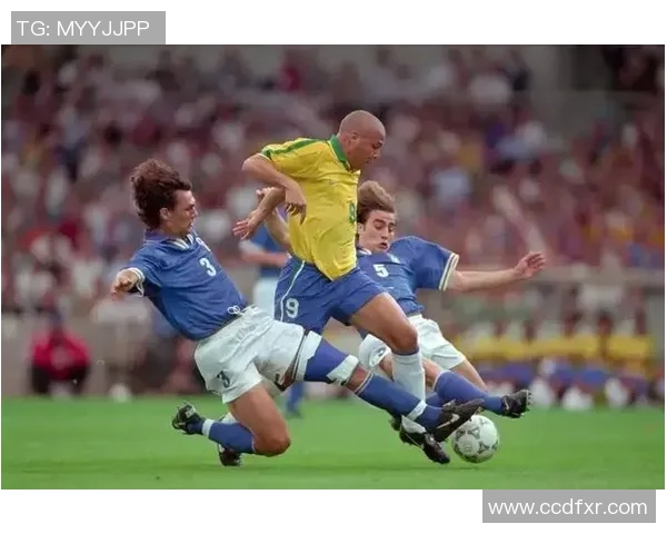 七月七日诞生的足球巨星:盘点这一天出生的传奇球员及其辉煌成就