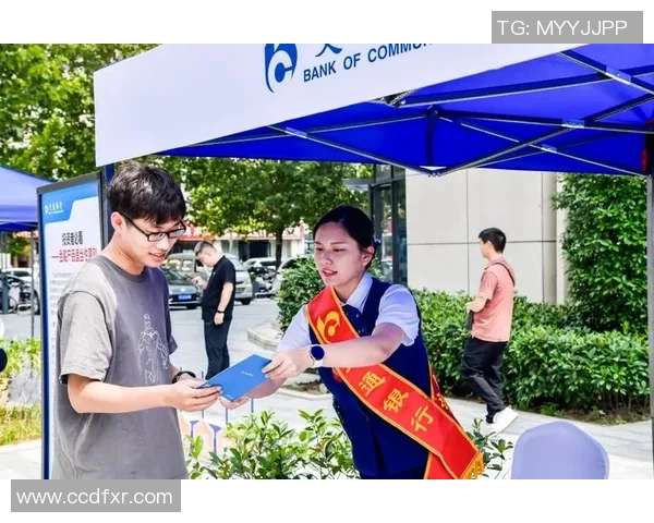 国外女足球星为慈善送鞋行动传递温暖与希望 国外女足球星为慈善送鞋行动传递温暖与希望